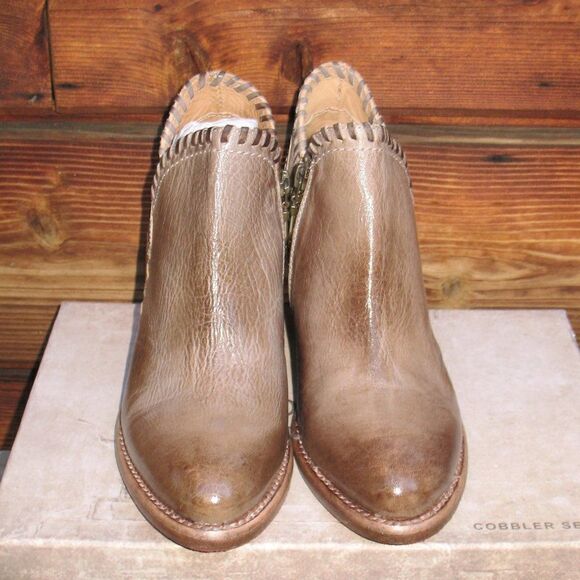 NWT Bed Stu Taupe Brown Ankle Booties Boots - Picture 5 of 9